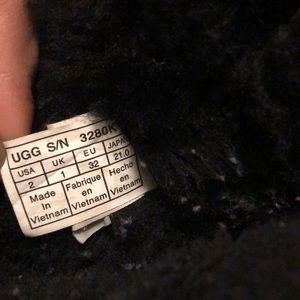 Ugg girl boots